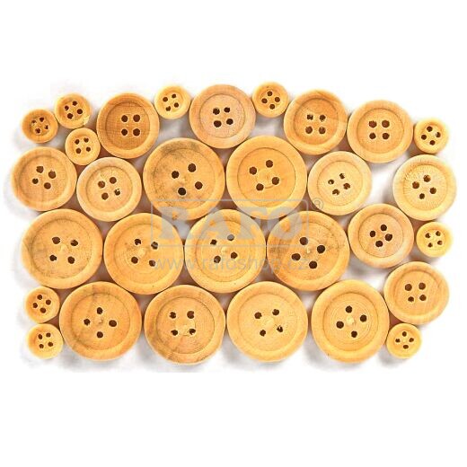 Knoflíky dřevěné přírodní, 30 ks